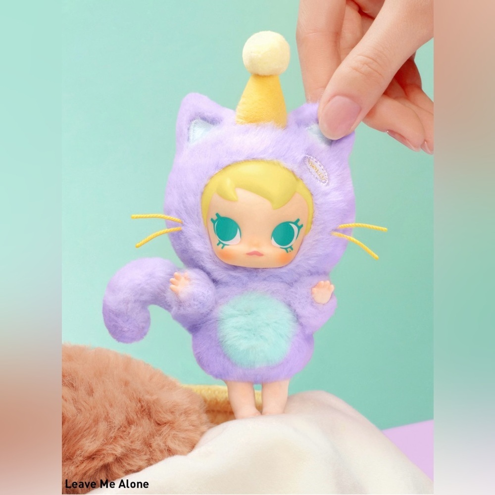 Pop Mart Baby Molly Pocket Friends Vinyl Plush Pendant - Leave Me Alone